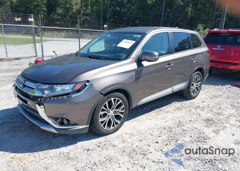 2017 Mitsubishi Outlander Se z USA, uszkodzony, nr VIN JA4AD3A37HZ038345